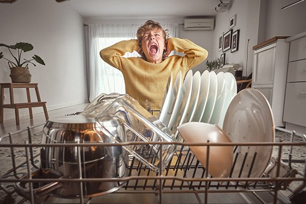 Dishwasher Making Noise: Causes and Solutions
